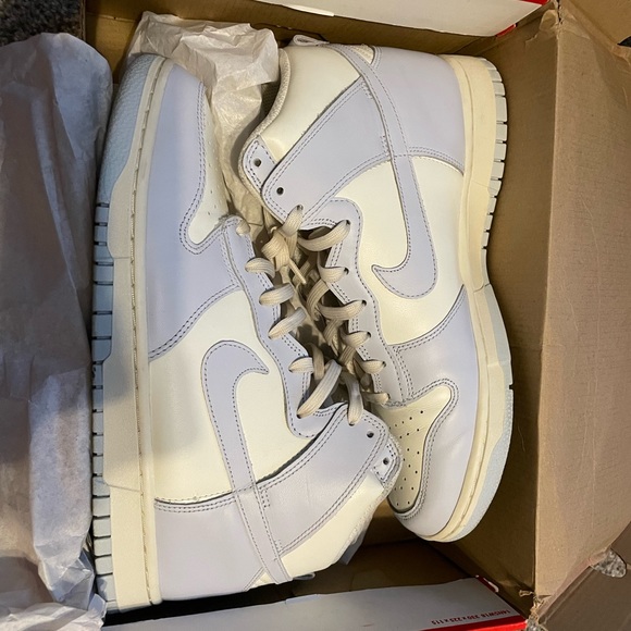 ice blue, jordan 1 high top - Picture 2 of 4
